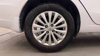 Used 2018 maruti-suzuki Ciaz Zeta Petrol Petrol Manual tyres RIGHT REAR TYRE RIM VIEW