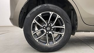 Used 2019 Maruti Suzuki Swift [2017-2021] ZXi Plus AMT Petrol Automatic tyres RIGHT REAR TYRE RIM VIEW