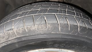 Used 2014 Ford EcoSport [2013-2015] Titanium 1.5L TDCi Diesel Manual tyres LEFT FRONT TYRE TREAD VIEW