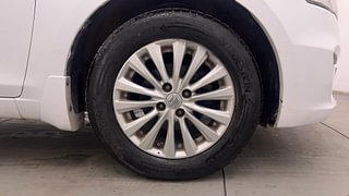 Used 2018 maruti-suzuki Ciaz Zeta Petrol Petrol Manual tyres RIGHT FRONT TYRE RIM VIEW