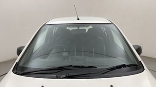 Used 2013 Maruti Suzuki Ritz [2012-2017] Vxi Petrol Manual exterior FRONT WINDSHIELD VIEW