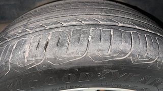 Used 2015 Toyota Corolla Altis [2014-2017] G Petrol Petrol Manual tyres RIGHT REAR TYRE TREAD VIEW