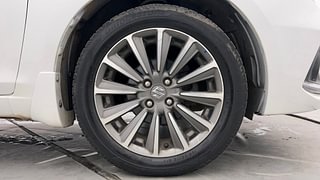 Used 2019 Maruti Suzuki Ciaz Alpha Petrol Petrol Manual tyres RIGHT FRONT TYRE RIM VIEW