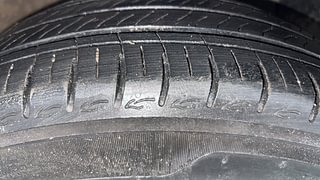 Used 2021 Hyundai Aura SX Plus 1.0 Petrol Petrol Manual tyres RIGHT FRONT TYRE TREAD VIEW