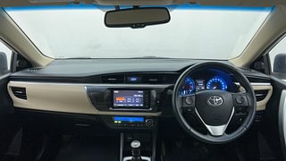 Used 2015 Toyota Corolla Altis [2014-2017] G Petrol Petrol Manual interior DASHBOARD VIEW