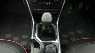 Used 2017 Tata Nexon [2017-2020] XZ Plus Diesel Diesel Manual interior GEAR  KNOB VIEW