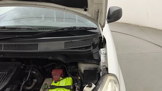 Used 2013 Maruti Suzuki Ritz [2012-2017] Vxi Petrol Manual engine ENGINE LEFT SIDE HINGE & APRON VIEW