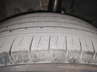 Used 2015 Ford EcoSport [2013-2015] Titanium 1.5L Ti-VCT AT Petrol Automatic tyres LEFT FRONT TYRE TREAD VIEW