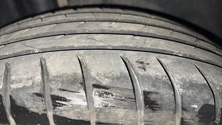 Used 2018 maruti-suzuki Ciaz Zeta Petrol Petrol Manual tyres RIGHT REAR TYRE TREAD VIEW