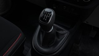 Used 2021 Hyundai Aura SX Plus 1.0 Petrol Petrol Manual interior GEAR  KNOB VIEW