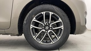 Used 2019 Maruti Suzuki Swift [2017-2021] ZXi Plus AMT Petrol Automatic tyres RIGHT FRONT TYRE RIM VIEW