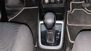 Used 2019 Maruti Suzuki Swift [2017-2021] ZXi Plus AMT Petrol Automatic interior GEAR  KNOB VIEW