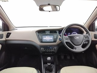 Used 2016 Hyundai Elite i20 [2014-2018] Asta 1.2 (O) Petrol Manual interior DASHBOARD VIEW