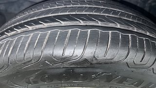 Used 2019 Toyota Corolla Altis [2017-2020] GL Petrol Petrol Manual tyres LEFT FRONT TYRE TREAD VIEW