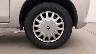 Used 2013 Maruti Suzuki Alto 800 [2012-2016] Lxi Petrol Manual tyres RIGHT FRONT TYRE RIM VIEW