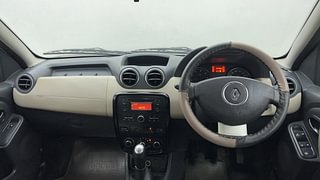 Used 2015 Renault Duster [2012-2015] RxL Petrol Petrol Manual interior DASHBOARD VIEW