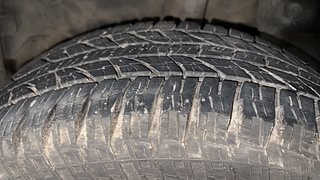 Used 2015 Renault Duster [2012-2015] RxL Petrol Petrol Manual tyres LEFT REAR TYRE TREAD VIEW