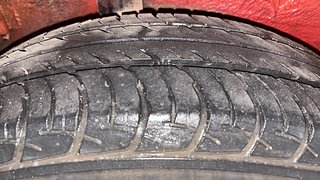 Used 2015 Maruti Suzuki Celerio VXI AMT Petrol Automatic tyres RIGHT REAR TYRE TREAD VIEW