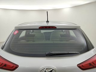 Used 2016 Hyundai Elite i20 [2014-2018] Asta 1.2 (O) Petrol Manual exterior BACK WINDSHIELD VIEW