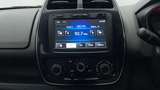 Used 2016 Renault Kwid [2015-2019] RXT Opt Petrol Manual interior MUSIC SYSTEM & AC CONTROL VIEW