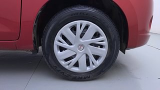 Used 2015 Maruti Suzuki Celerio VXI AMT Petrol Automatic tyres RIGHT FRONT TYRE RIM VIEW