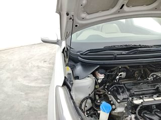 Used 2016 Hyundai Elite i20 [2014-2018] Asta 1.2 (O) Petrol Manual engine ENGINE RIGHT SIDE HINGE & APRON VIEW