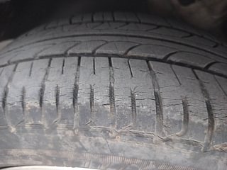 Used 2016 Hyundai Elite i20 [2014-2018] Asta 1.2 (O) Petrol Manual tyres LEFT FRONT TYRE TREAD VIEW