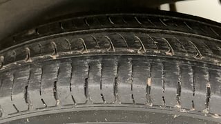 Used 2013 Maruti Suzuki Wagon R 1.0 [2013-2019] LXi CNG Petrol+cng Manual tyres LEFT REAR TYRE TREAD VIEW