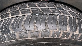 Used 2016 Maruti Suzuki Alto 800 [2016-2019] Lxi Petrol Manual tyres LEFT FRONT TYRE TREAD VIEW