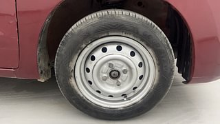 Used 2011 Maruti Suzuki Wagon R 1.0 [2010-2013] LXi CNG Petrol+cng Manual tyres RIGHT FRONT TYRE RIM VIEW