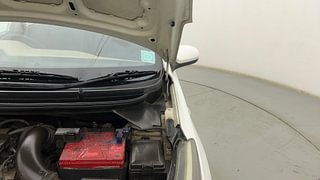 Used 2015 Hyundai Elite i20 [2014-2018] Magna 1.4 CRDI Diesel Manual engine ENGINE LEFT SIDE HINGE & APRON VIEW