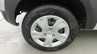 Used 2022 Renault Kwid RXL Petrol Manual tyres RIGHT REAR TYRE RIM VIEW