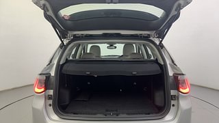 Used 2019 JEEP Compass [2017-2021] Limited (O) 2.0 Diesel Diesel Manual interior DICKY INSIDE VIEW
