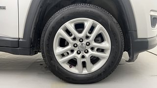Used 2019 JEEP Compass [2017-2021] Limited (O) 2.0 Diesel Diesel Manual tyres RIGHT FRONT TYRE RIM VIEW
