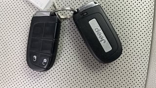 Used 2019 JEEP Compass [2017-2021] Limited (O) 2.0 Diesel Diesel Manual extra CAR KEY VIEW