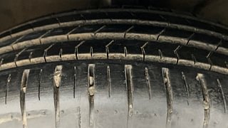 Used 2023 Toyota Glanza G Petrol Manual tyres RIGHT FRONT TYRE TREAD VIEW