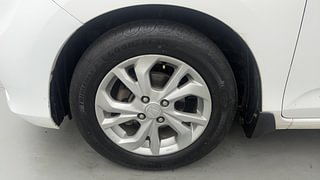 Used 2018 Honda Amaze 1.2 V CVT Petrol Petrol Automatic tyres LEFT FRONT TYRE RIM VIEW