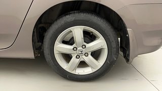 Used 2011 Honda City [2011-2014] 1.5 V AT Petrol Automatic tyres LEFT REAR TYRE RIM VIEW