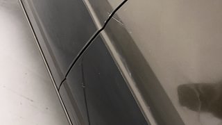 Used 2021 Renault Kwid RXL Petrol Manual dents MINOR DENT