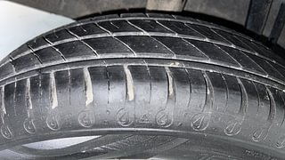 Used 2021 Renault Kwid RXL Petrol Manual tyres RIGHT REAR TYRE TREAD VIEW