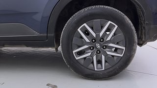 Used 2022 Hyundai Venue [2019-2022] SX 1.0  Turbo iMT Petrol Manual tyres LEFT REAR TYRE RIM VIEW