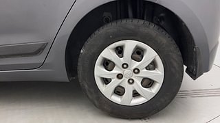 Used 2015 Hyundai Elite i20 [2014-2018] Sportz 1.2 Petrol Manual tyres LEFT REAR TYRE RIM VIEW