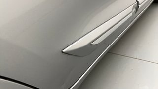 Used 2019 Maruti Suzuki Baleno [2015-2019] Zeta AT Petrol Petrol Automatic dents MINOR DENT