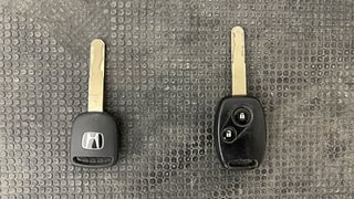 Used 2011 Honda City [2011-2014] 1.5 V AT Petrol Automatic extra CAR KEY VIEW