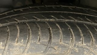 Used 2022 Maruti Suzuki Wagon R 1.2 [2019-2022] ZXI Petrol Manual tyres LEFT FRONT TYRE TREAD VIEW