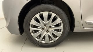 Used 2019 Maruti Suzuki Baleno [2015-2019] Zeta AT Petrol Petrol Automatic tyres LEFT FRONT TYRE RIM VIEW