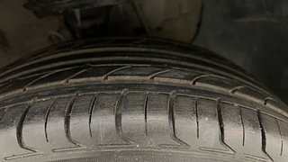 Used 2017 Hyundai Elite i20 [2014-2018] Asta 1.2 Petrol Manual tyres RIGHT FRONT TYRE TREAD VIEW