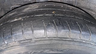 Used 2016 Hyundai Elite i20 [2014-2018] Sportz 1.2 Petrol Manual tyres RIGHT REAR TYRE TREAD VIEW