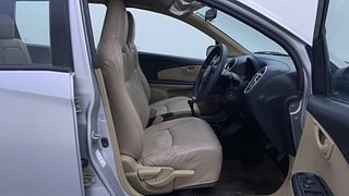 Used 2015 Honda Mobilio [2014-2017] V Diesel Diesel Manual interior RIGHT SIDE FRONT DOOR CABIN VIEW