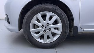 Used 2015 Honda Mobilio [2014-2017] V Diesel Diesel Manual tyres LEFT FRONT TYRE RIM VIEW